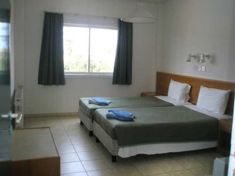 Hotel de apartamente Debbiexenia 3*