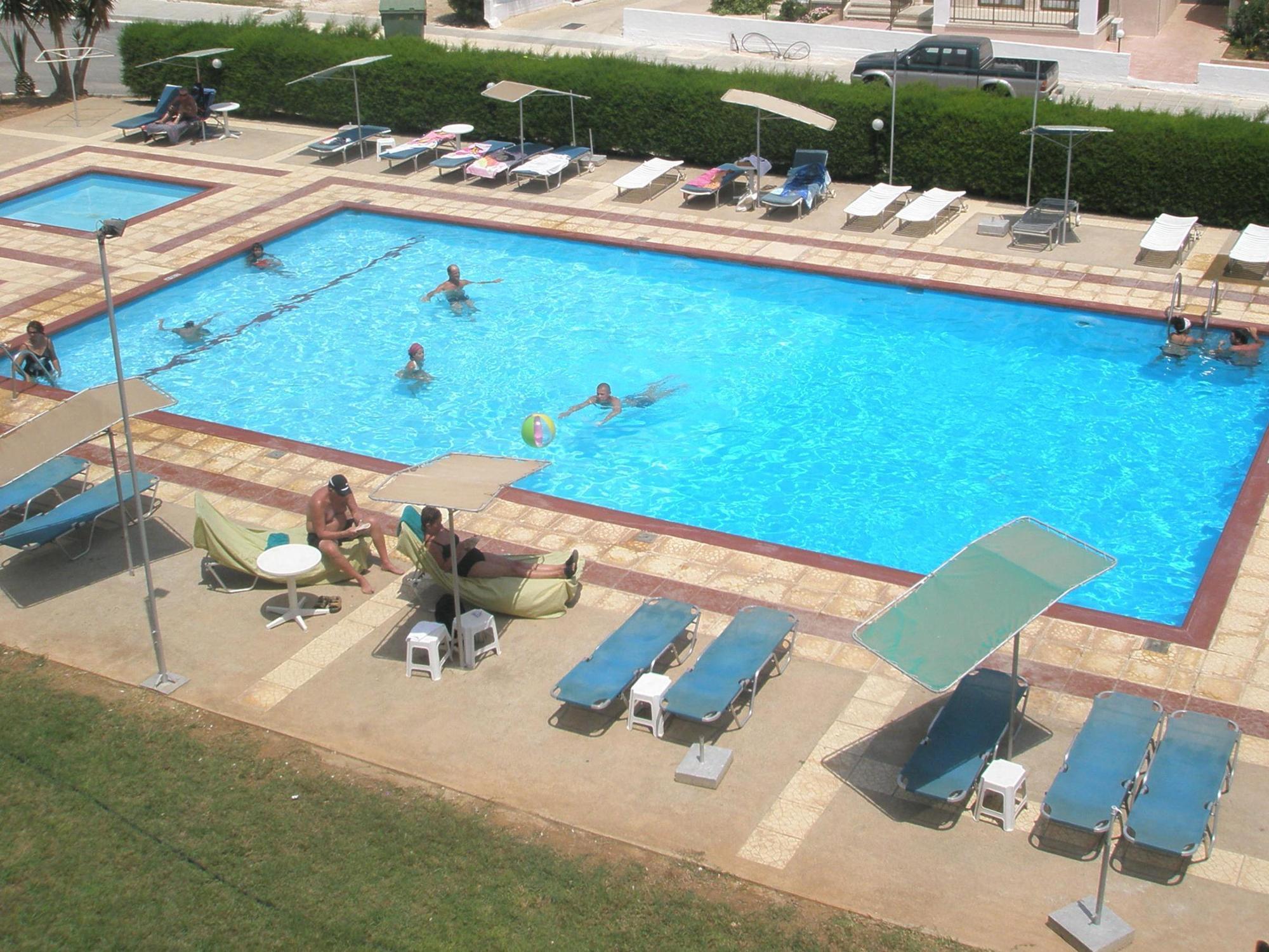 Debbiexenia Hotel de apartamente 3*