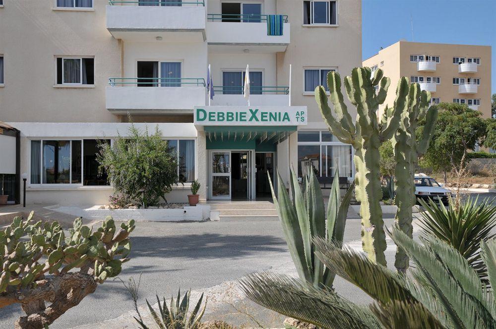 Debbiexenia Apart Otel Paralimni