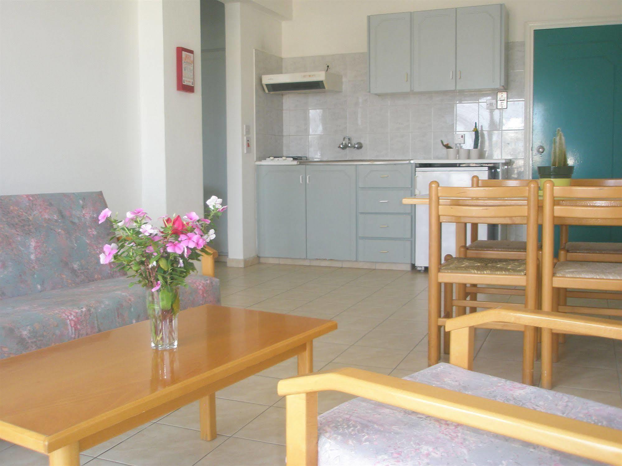 Debbiexenia Hotel de apartamente