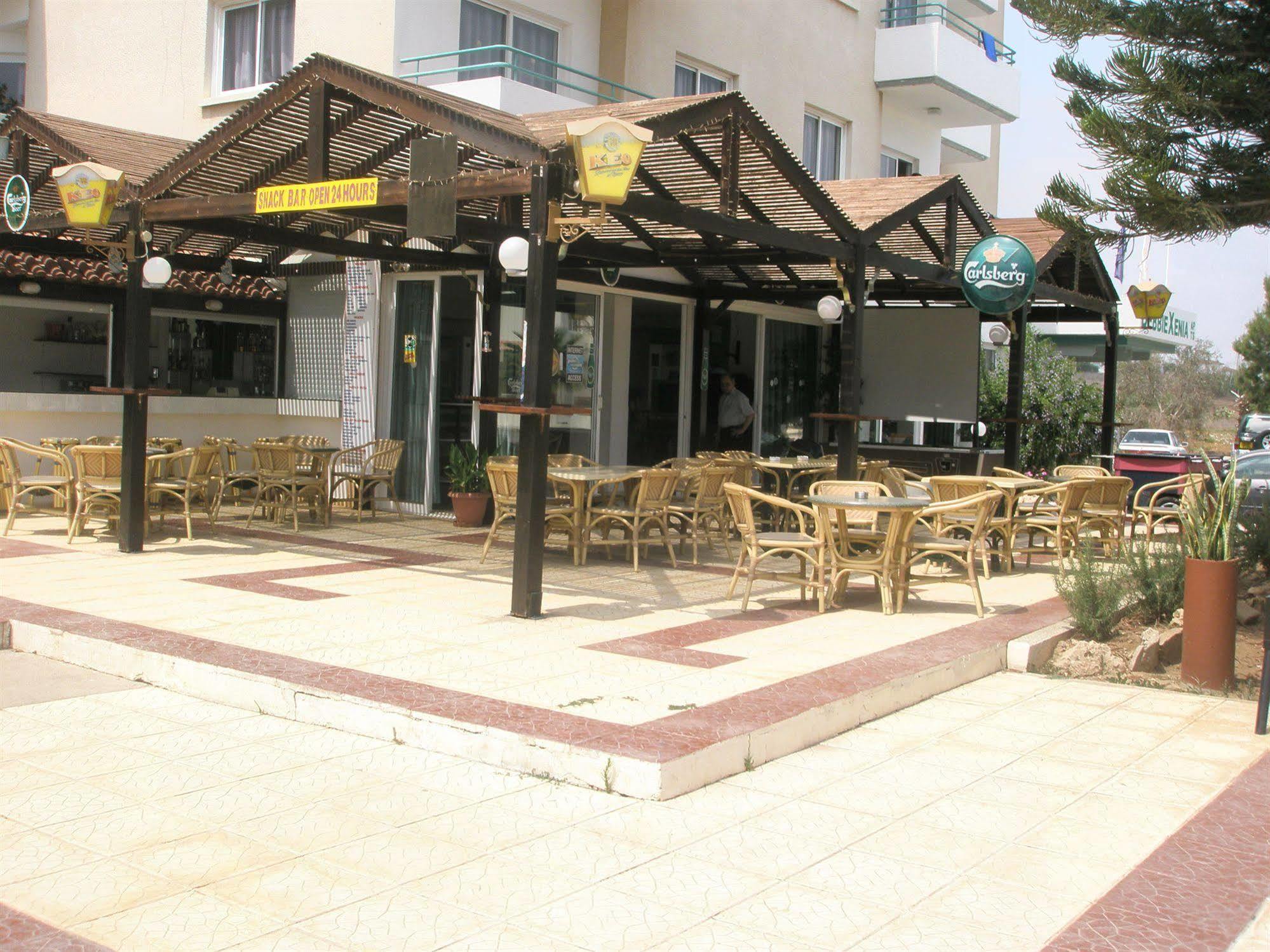 Debbiexenia Apart Otel