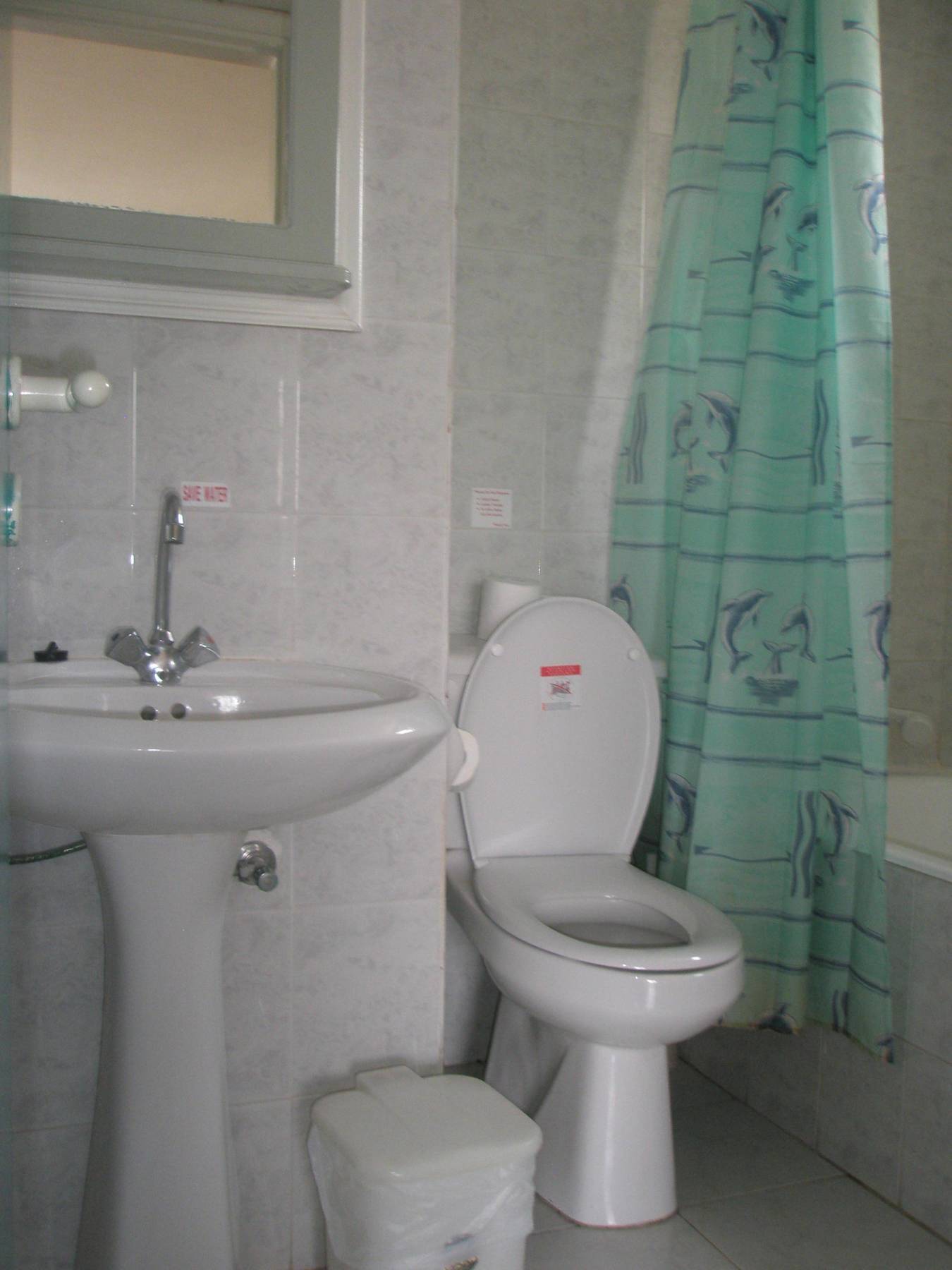 Debbiexenia Apart Otel Paralimni